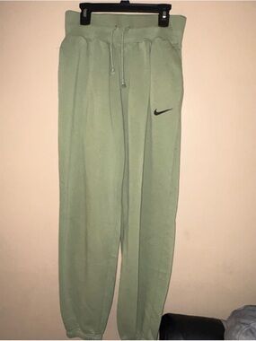 Nike Sage Green Fleece Pullover with Black Swoosh Tag